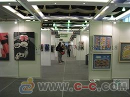 打造沉浸式展览体验 专业布展服务的选择与应用